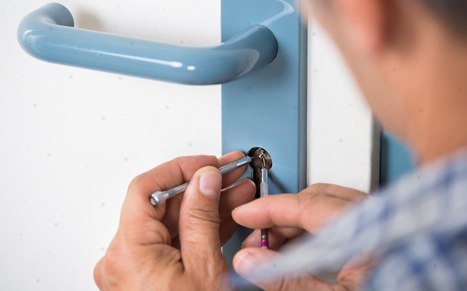 serrurier porte claquée Compiègne
